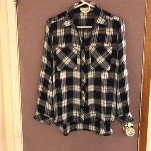 Stitch Fix Edeva Button Up Top
